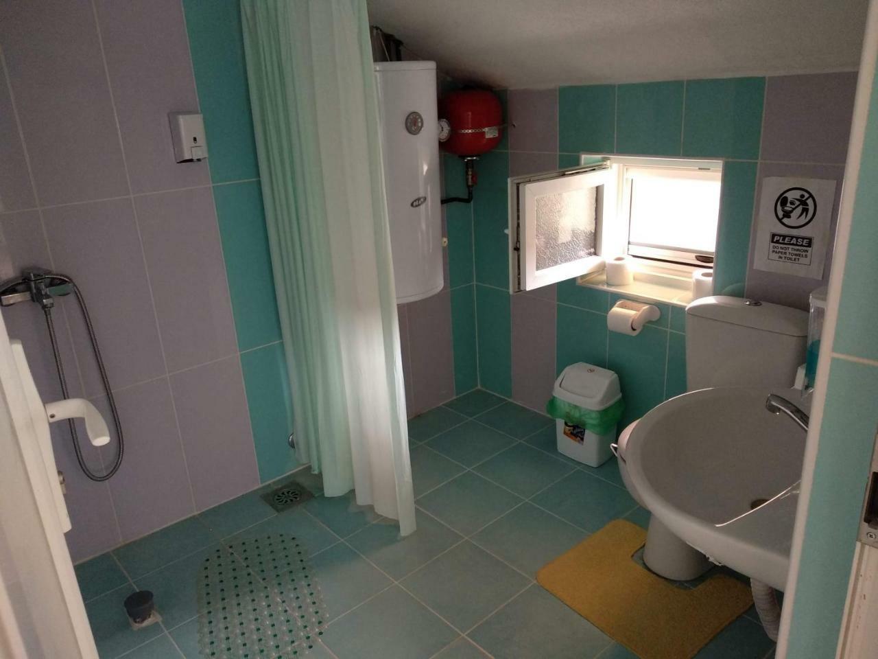 Family House Near Motorway 6 Guests 3 Bedrooms เวเลส ภายนอก รูปภาพ